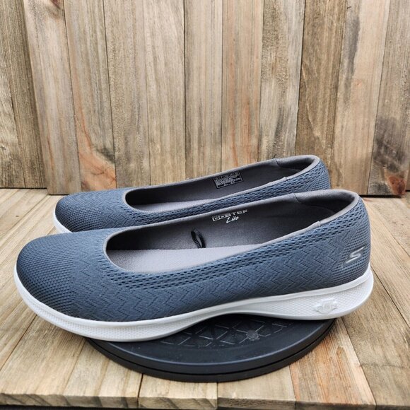 Skechers Shoes - Womens Skechers Go Step Lite Solace size 10 Goga Max Slip On Flats